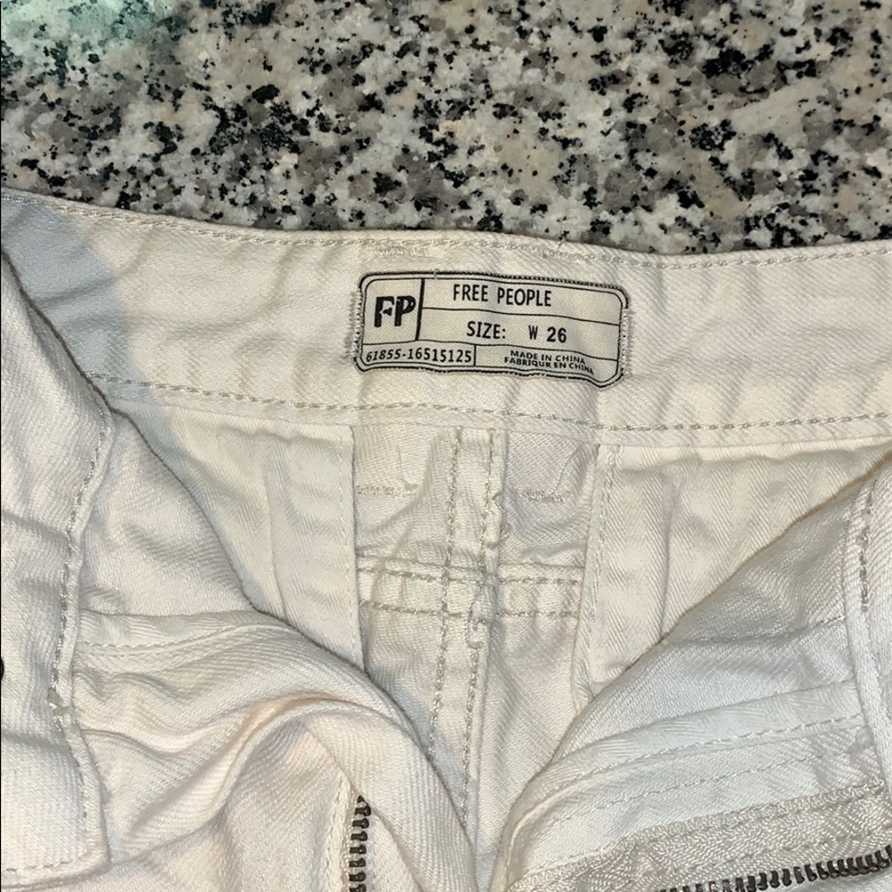 W 26 Free People White Denim Shorts